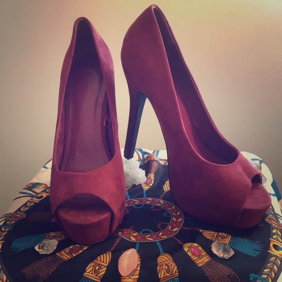 Forever 21 Velvet Pump, Open-toe - Picture 1 of 8